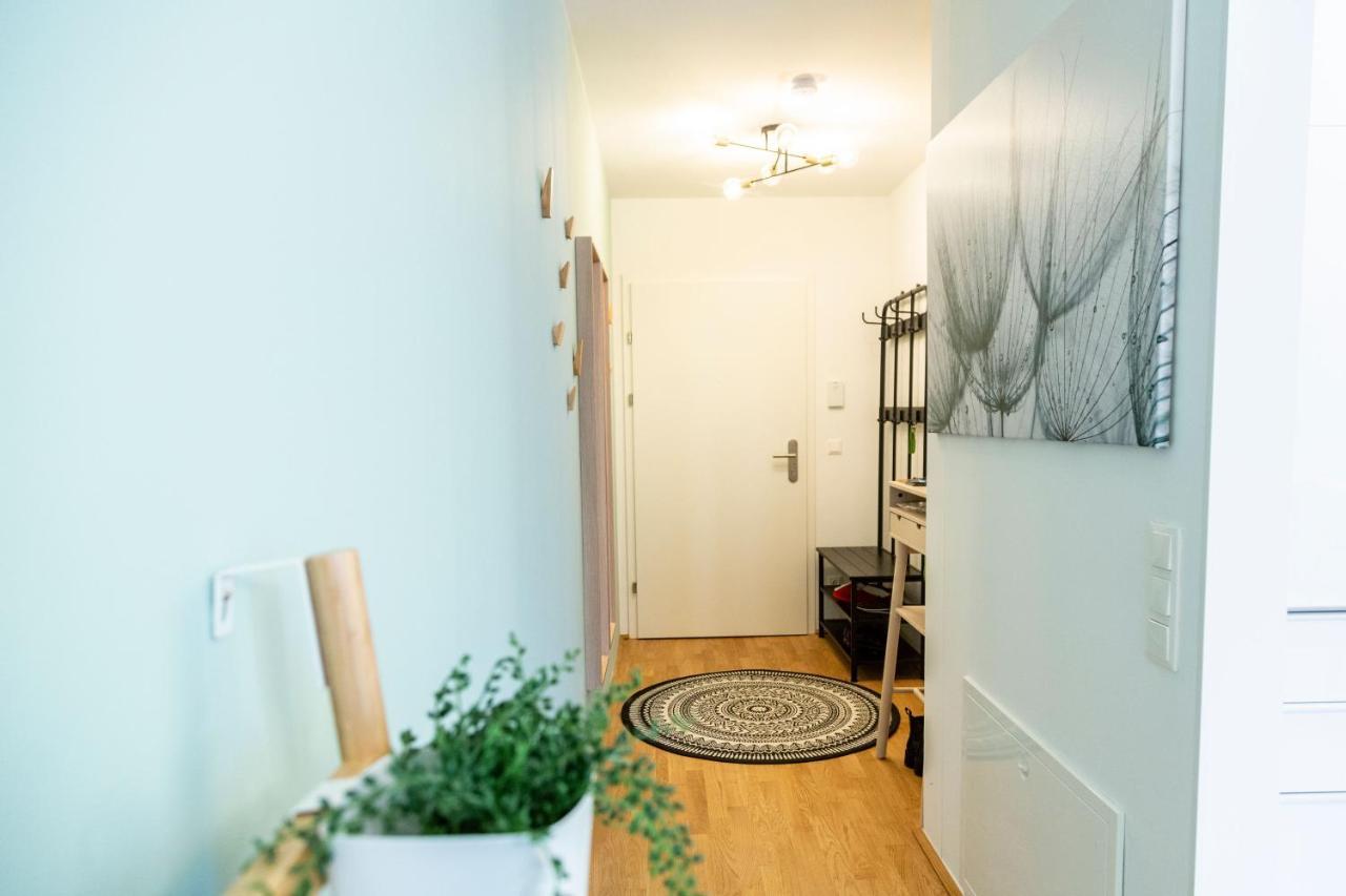 Green & Cozy Apartment - 15 Min To City Center ウィーン エクステリア 写真